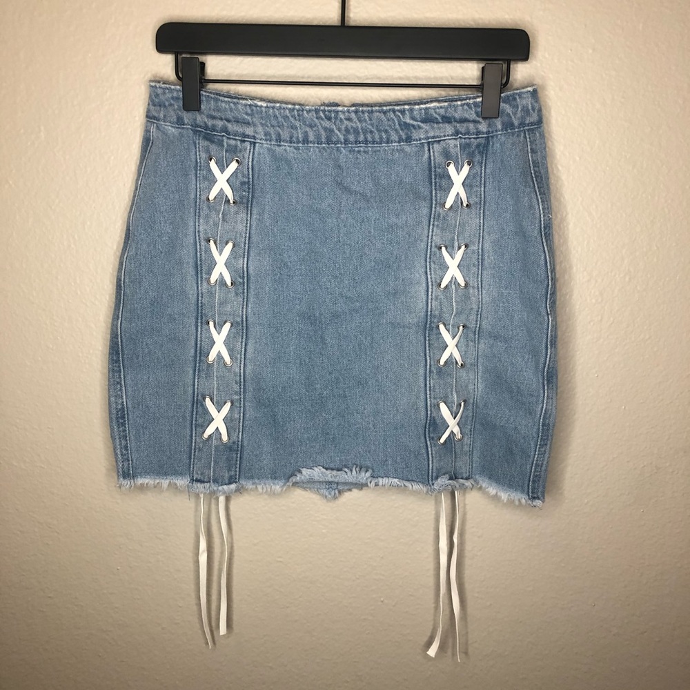 Missguided Mini Denim Skirt with Shoelace accent